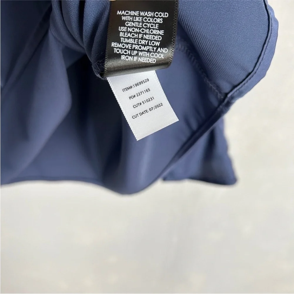 Torrid size 00 10 satin puff long sleeve blouse navy blue elegant NWT - Picture 11 of 11